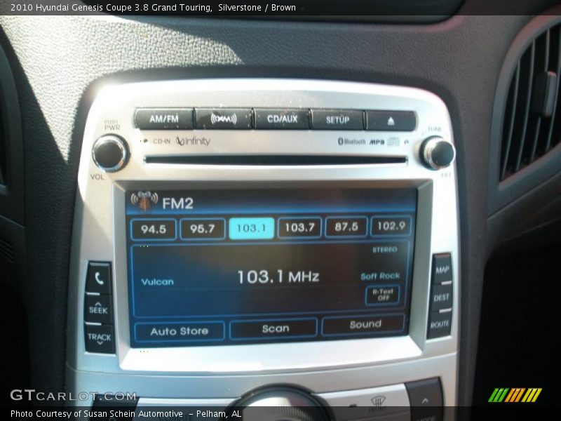 Silverstone / Brown 2010 Hyundai Genesis Coupe 3.8 Grand Touring