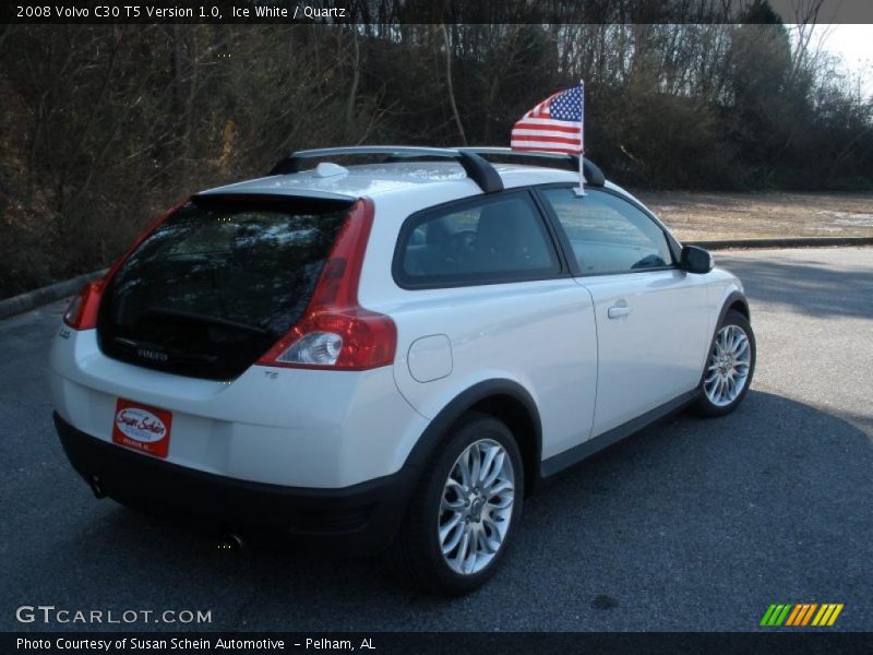 Ice White / Quartz 2008 Volvo C30 T5 Version 1.0