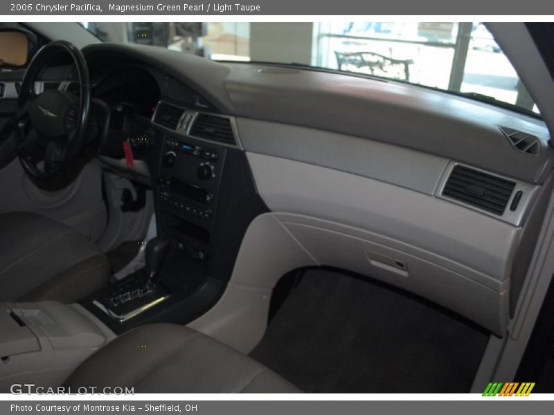 Magnesium Green Pearl / Light Taupe 2006 Chrysler Pacifica
