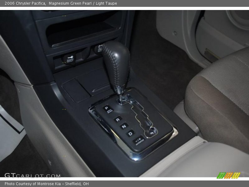 Magnesium Green Pearl / Light Taupe 2006 Chrysler Pacifica
