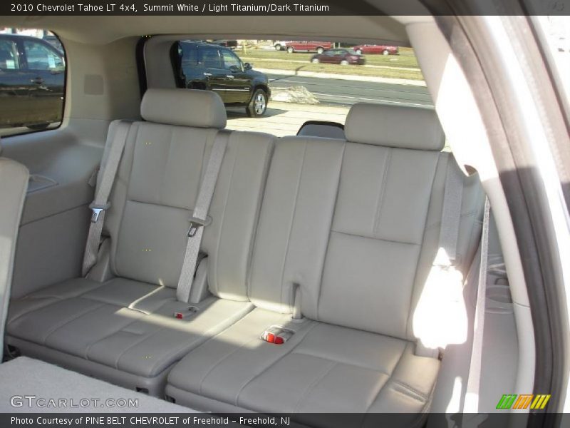 Summit White / Light Titanium/Dark Titanium 2010 Chevrolet Tahoe LT 4x4