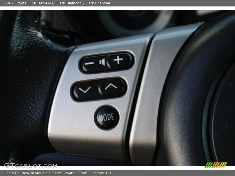 Black Diamond / Dark Charcoal 2007 Toyota FJ Cruiser 4WD