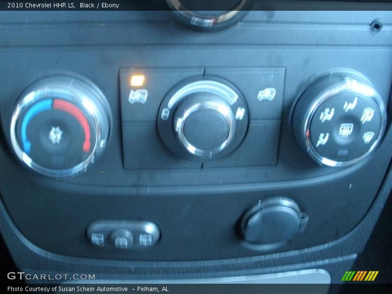 Black / Ebony 2010 Chevrolet HHR LS