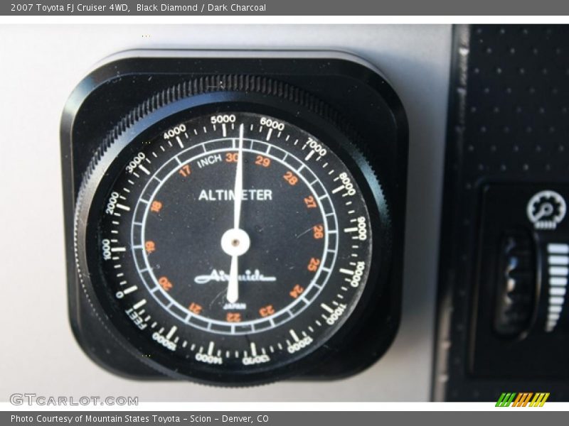 Black Diamond / Dark Charcoal 2007 Toyota FJ Cruiser 4WD