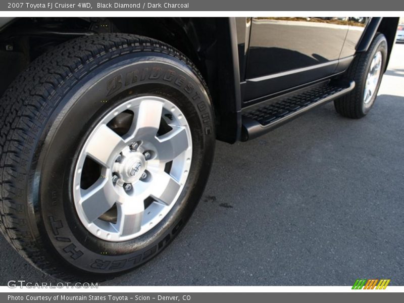 Black Diamond / Dark Charcoal 2007 Toyota FJ Cruiser 4WD