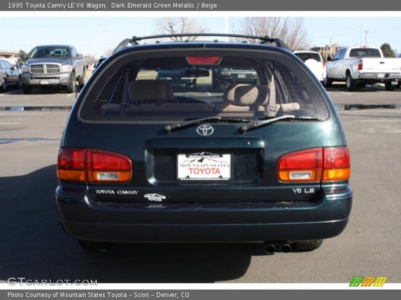 Dark Emerald Green Metallic / Beige 1995 Toyota Camry LE V6 Wagon