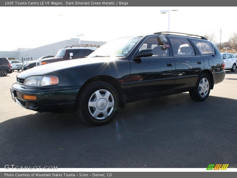 Dark Emerald Green Metallic / Beige 1995 Toyota Camry LE V6 Wagon