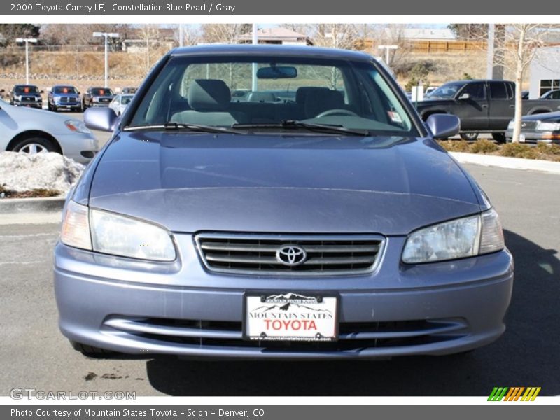 Constellation Blue Pearl / Gray 2000 Toyota Camry LE