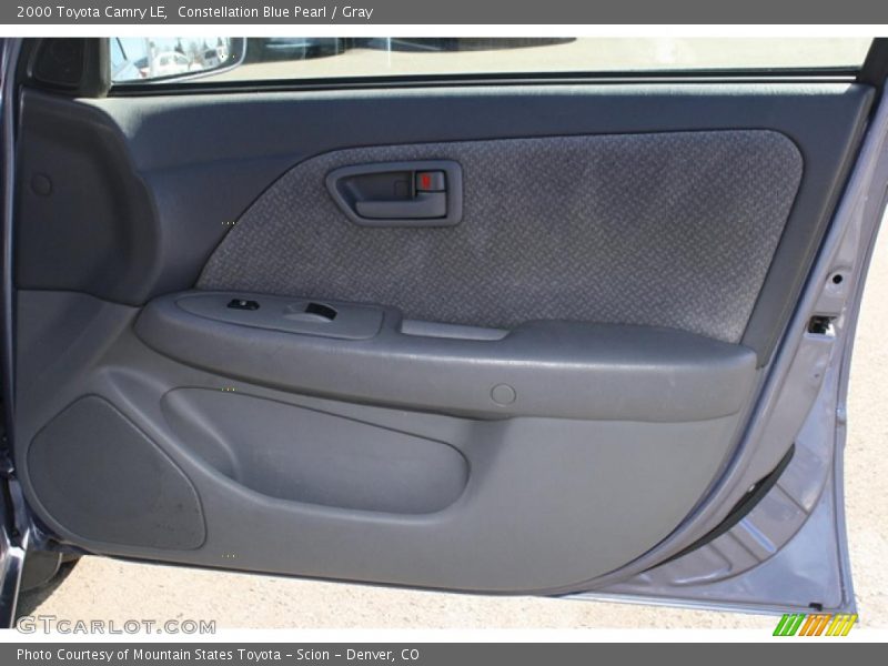Constellation Blue Pearl / Gray 2000 Toyota Camry LE
