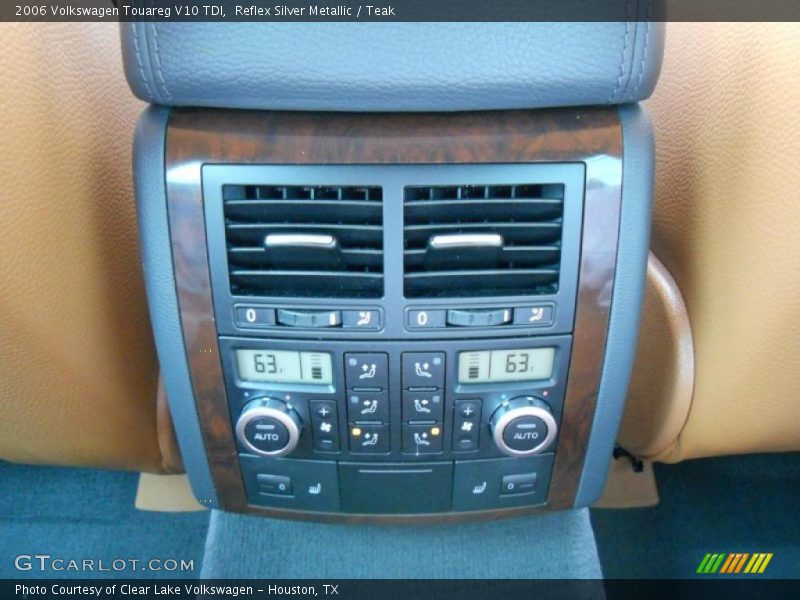 Controls of 2006 Touareg V10 TDI