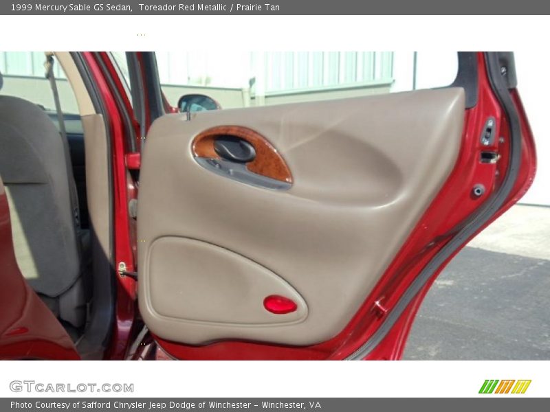 Door Panel of 1999 Sable GS Sedan