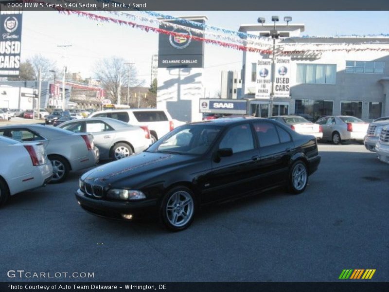 Jet Black / Sand 2000 BMW 5 Series 540i Sedan