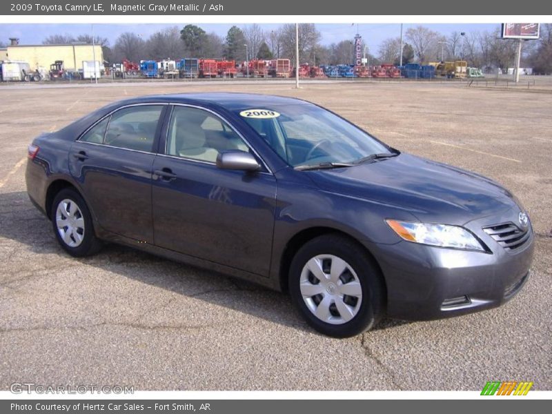 Magnetic Gray Metallic / Ash 2009 Toyota Camry LE