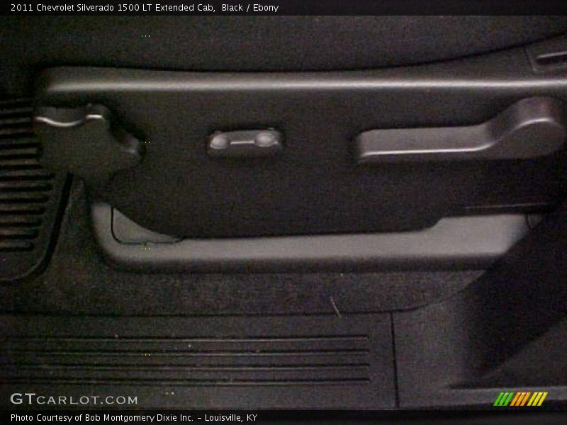 Black / Ebony 2011 Chevrolet Silverado 1500 LT Extended Cab