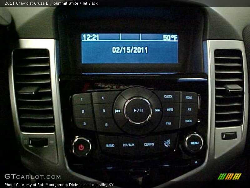 Summit White / Jet Black 2011 Chevrolet Cruze LT