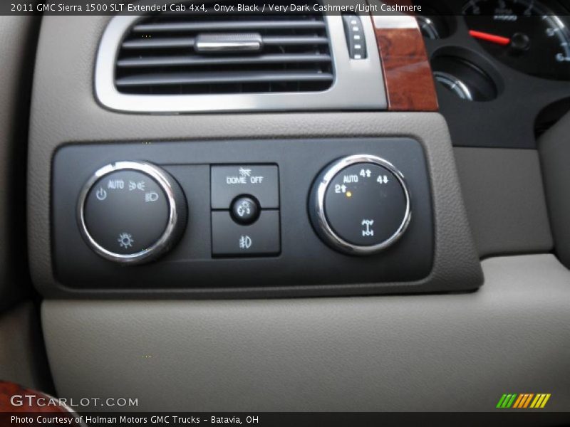 Controls of 2011 Sierra 1500 SLT Extended Cab 4x4