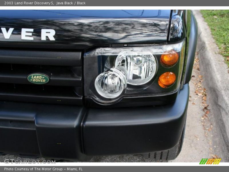Java Black / Black 2003 Land Rover Discovery S
