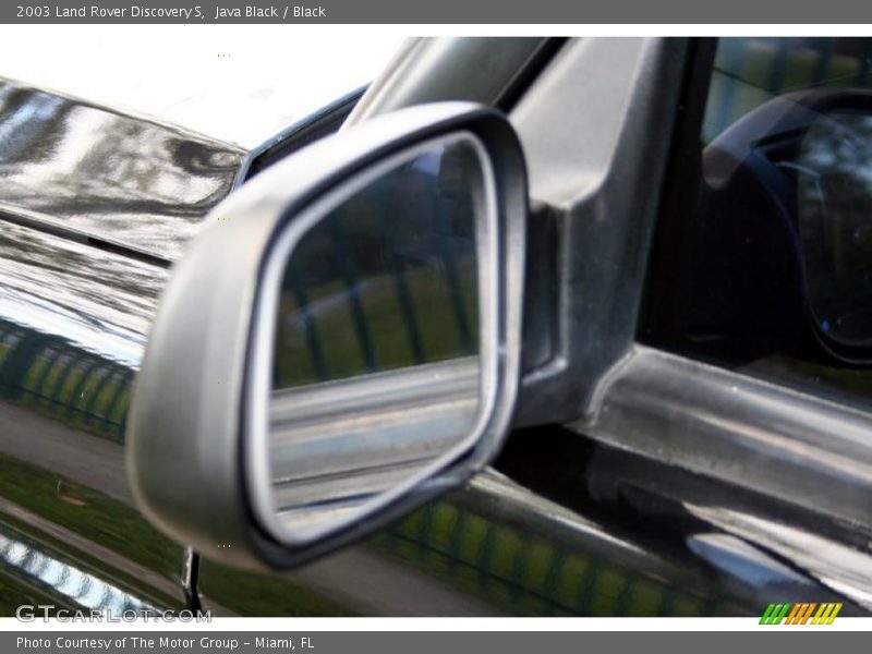 Java Black / Black 2003 Land Rover Discovery S
