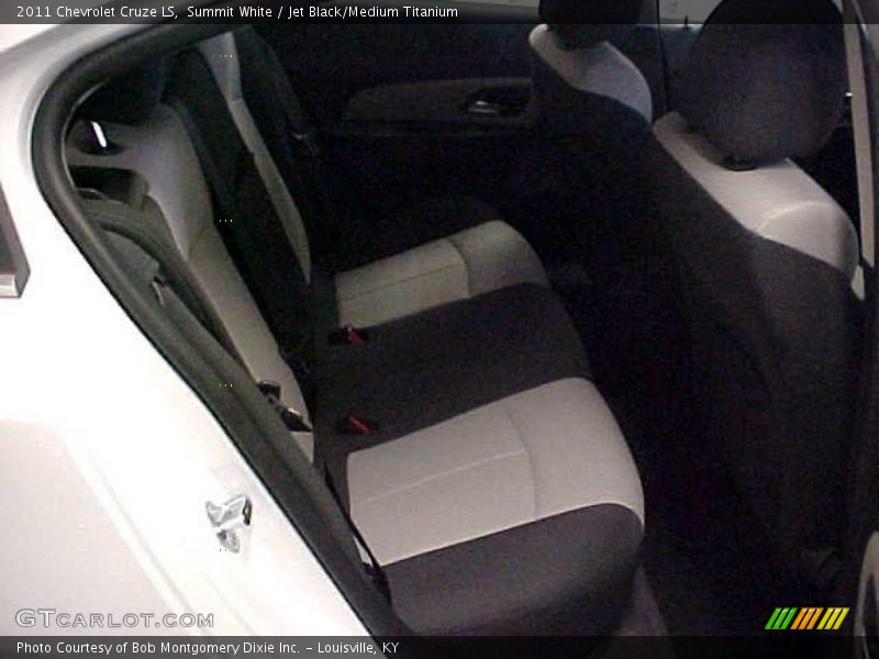 Summit White / Jet Black/Medium Titanium 2011 Chevrolet Cruze LS