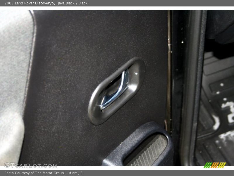 Java Black / Black 2003 Land Rover Discovery S