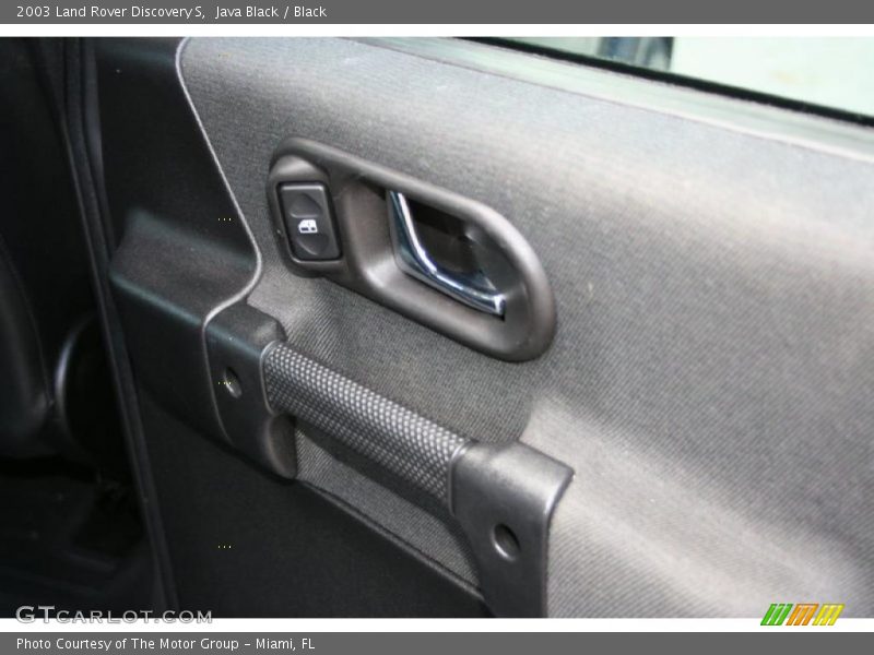 Java Black / Black 2003 Land Rover Discovery S