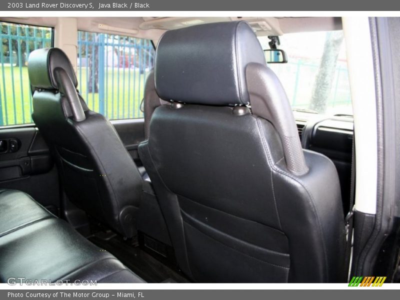 Java Black / Black 2003 Land Rover Discovery S