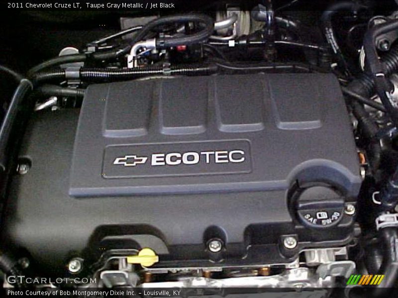 Taupe Gray Metallic / Jet Black 2011 Chevrolet Cruze LT
