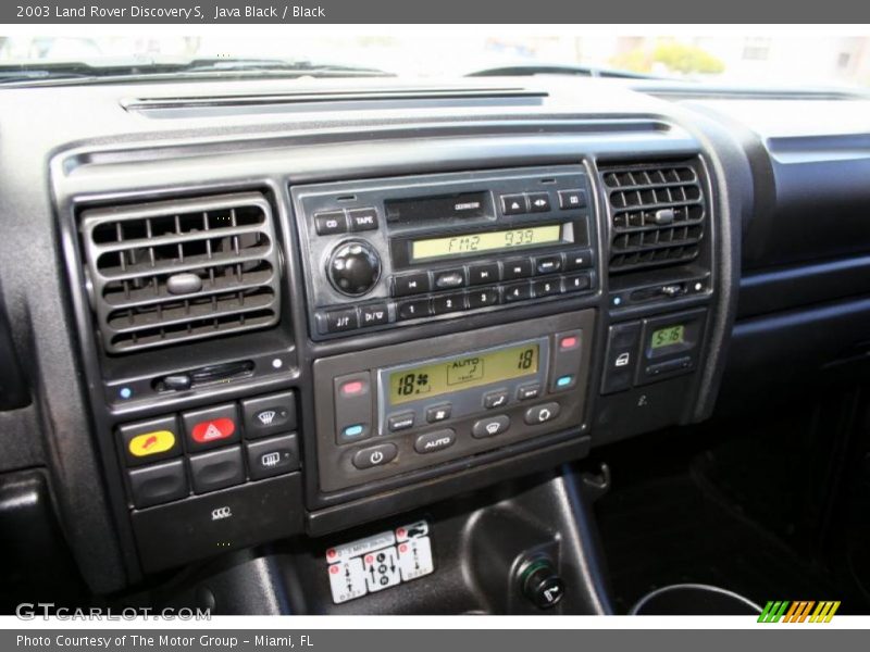 Java Black / Black 2003 Land Rover Discovery S