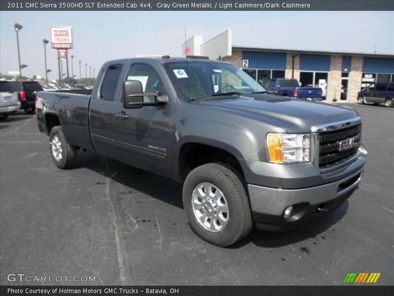 Front 3/4 View of 2011 Sierra 3500HD SLT Extended Cab 4x4