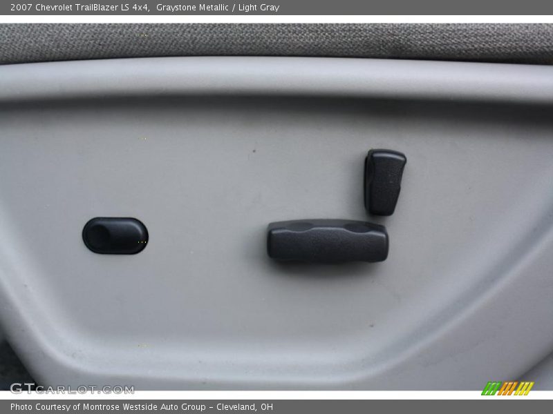 Graystone Metallic / Light Gray 2007 Chevrolet TrailBlazer LS 4x4