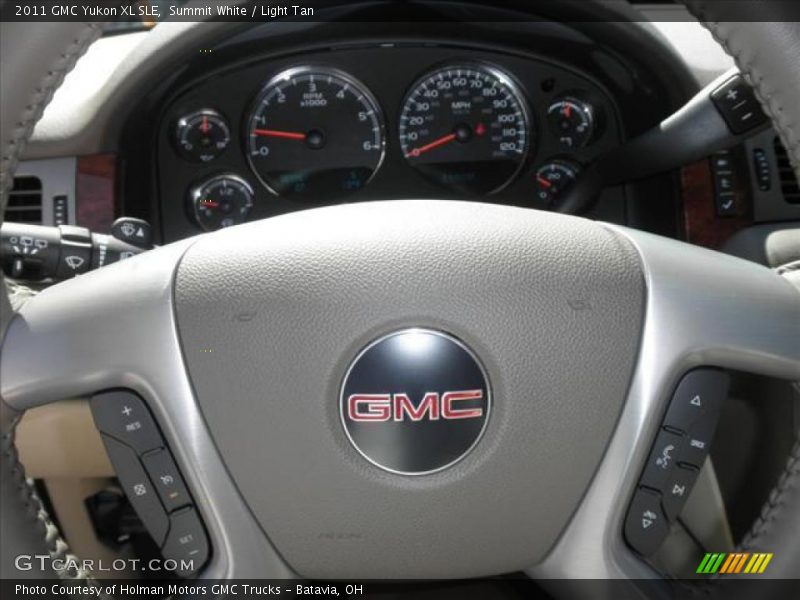 Summit White / Light Tan 2011 GMC Yukon XL SLE