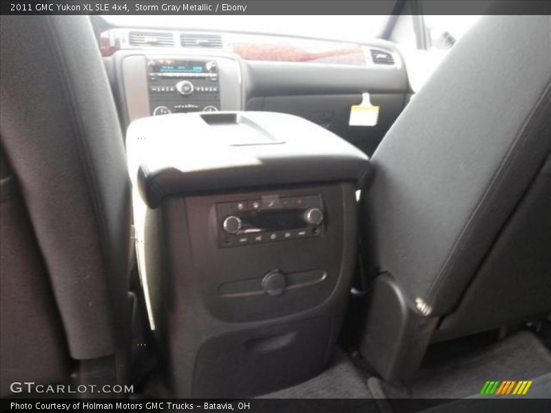 Storm Gray Metallic / Ebony 2011 GMC Yukon XL SLE 4x4