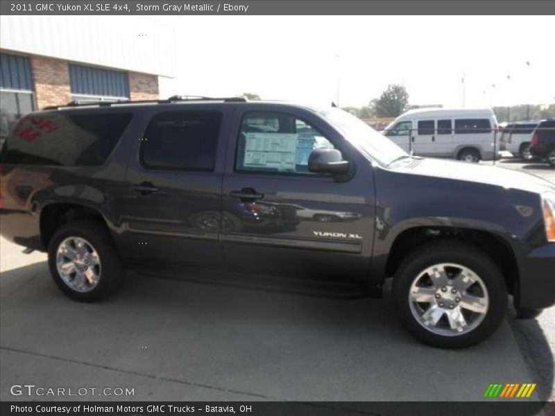 Storm Gray Metallic / Ebony 2011 GMC Yukon XL SLE 4x4