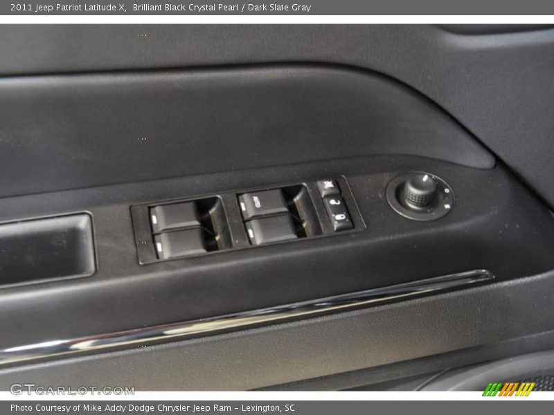 Brilliant Black Crystal Pearl / Dark Slate Gray 2011 Jeep Patriot Latitude X