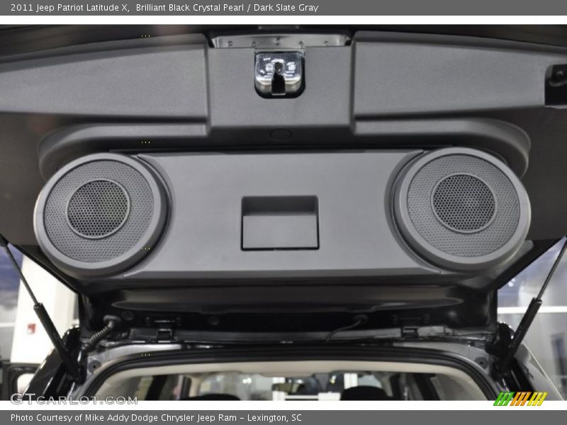 Brilliant Black Crystal Pearl / Dark Slate Gray 2011 Jeep Patriot Latitude X
