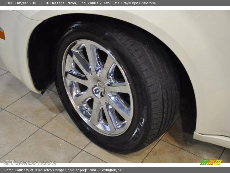  2006 300 C HEMI Heritage Editon Wheel