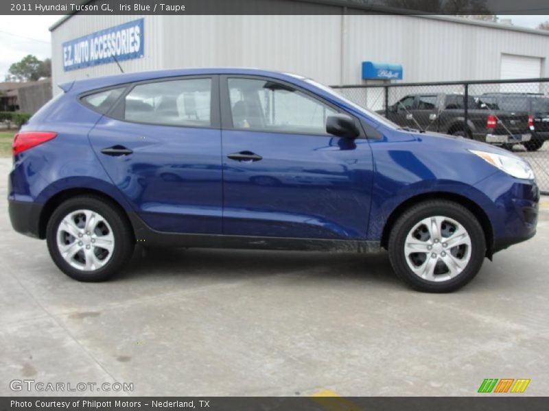 Iris Blue / Taupe 2011 Hyundai Tucson GL
