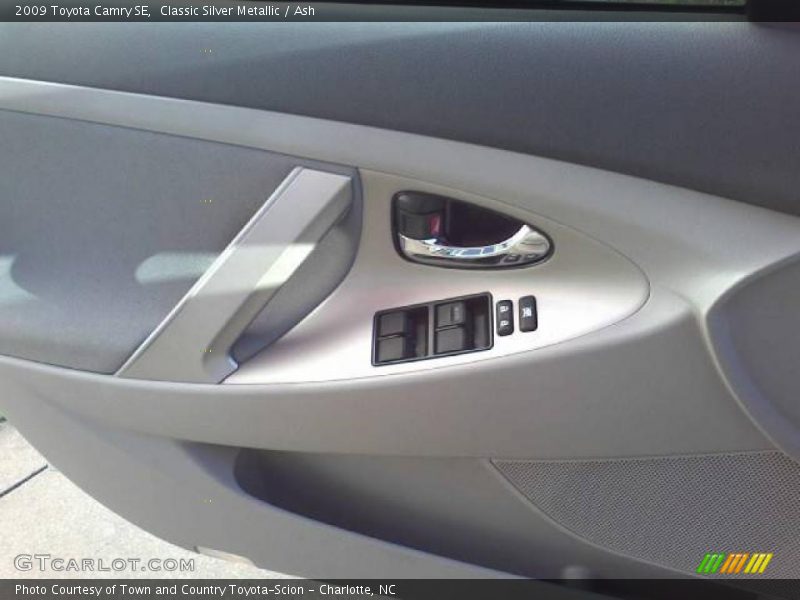 Classic Silver Metallic / Ash 2009 Toyota Camry SE