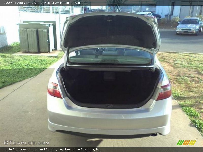 Classic Silver Metallic / Ash 2009 Toyota Camry SE