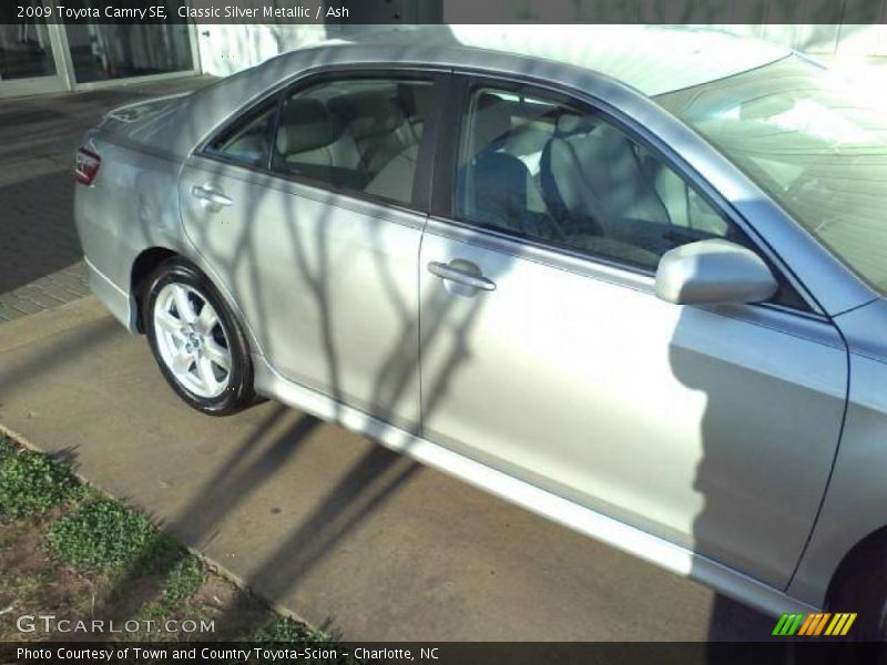 Classic Silver Metallic / Ash 2009 Toyota Camry SE