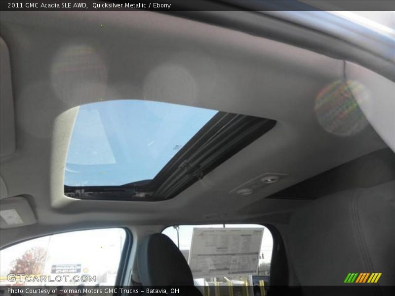 Sunroof of 2011 Acadia SLE AWD