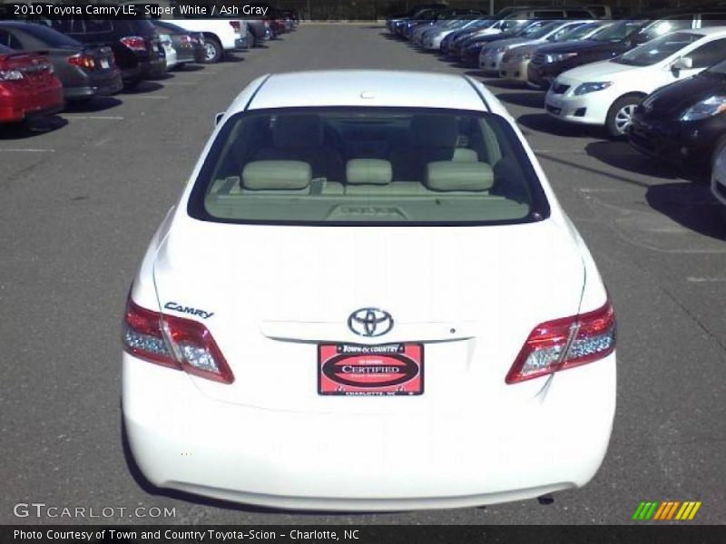 Super White / Ash Gray 2010 Toyota Camry LE