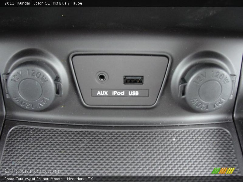 Iris Blue / Taupe 2011 Hyundai Tucson GL