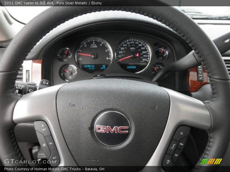 Pure Silver Metallic / Ebony 2011 GMC Yukon XL SLE 4x4