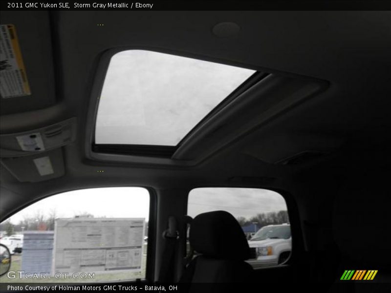 Storm Gray Metallic / Ebony 2011 GMC Yukon SLE
