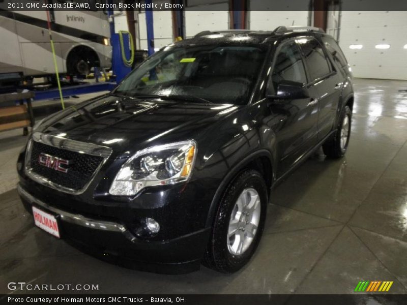 Front 3/4 View of 2011 Acadia SLE AWD