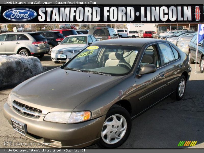 Autumn Copper Pearl Metallic / Tan 1998 Nissan Altima GXE
