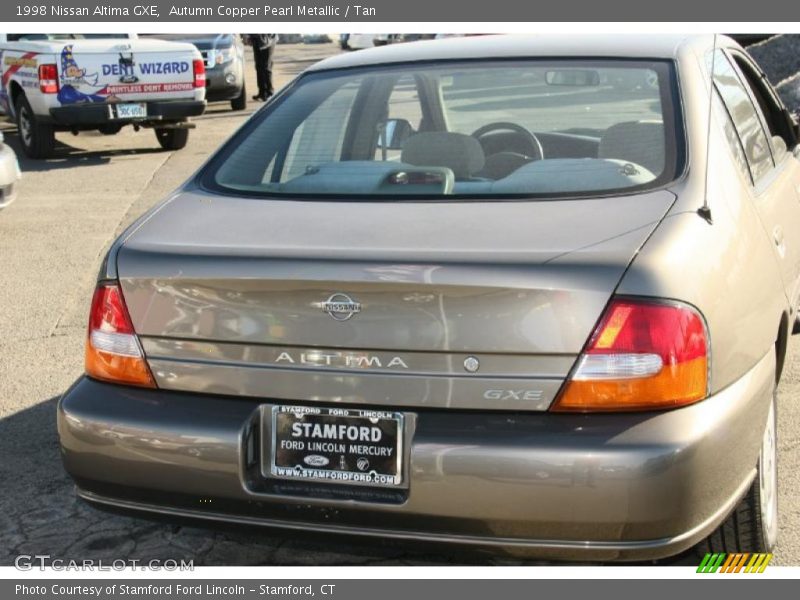 Autumn Copper Pearl Metallic / Tan 1998 Nissan Altima GXE