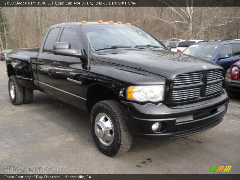 Front 3/4 View of 2003 Ram 3500 SLT Quad Cab 4x4 Dually