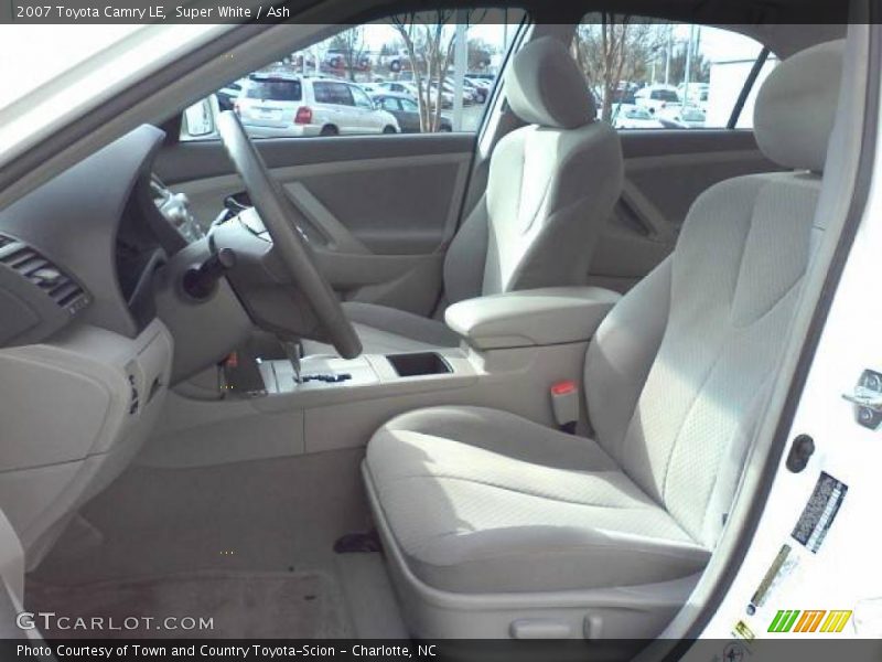 Super White / Ash 2007 Toyota Camry LE